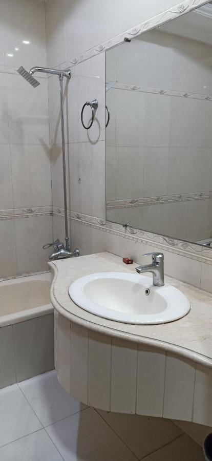 Executive Galaxy Guest House Iszlámábád Kültér fotó